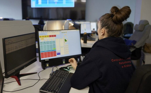 Awaria systemu obsługi zgłoszeń numeru alarmowego 999