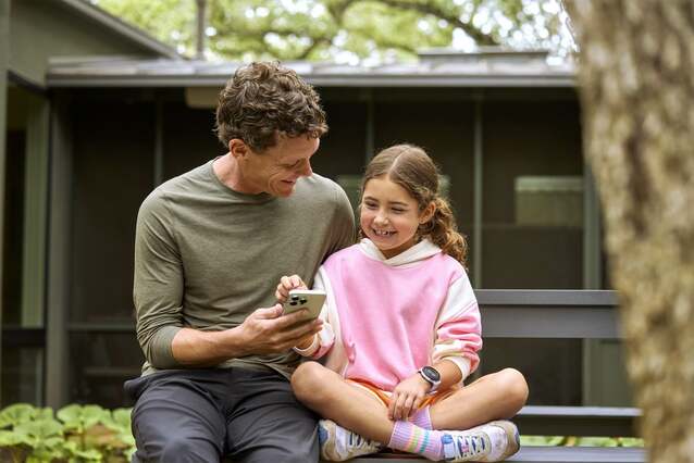 Jest Garmin Bounce 2 dla dzieci z LTE, ale trzeba wykupić abonament