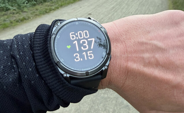 Garmin Fenix 8 Pro – nasze pierwsze wrażenia – jest imponujący, ale zwykła ósemka z AMOLED-em może być lepszym wyborem