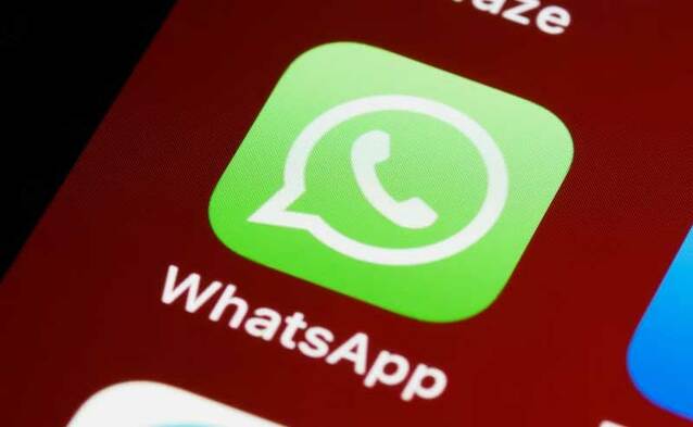 Phishing na WhatsAppie – cyberprzestępcy podszywają się pod znajomych