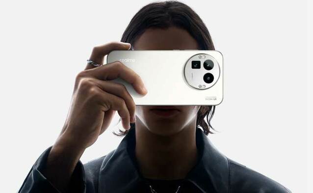 Premiera realme GT8 i GT8 Pro: 6,79 cala, Snapdragon 8 i bateria 7000 mAh