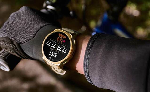 Amazfit T-Rex 3 Pro w nowym, 44-mm wydaniu. Lżejszy tytan, te same możliwości