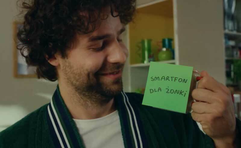 Plus ze świąteczną ofertą - dwa popularne modele taniej o 600 zł