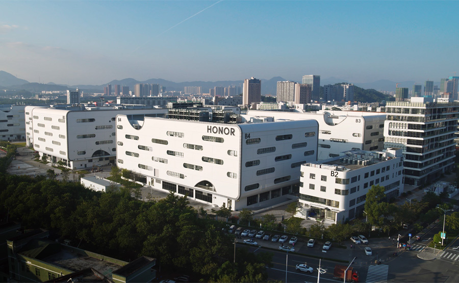 Honor pokazał polskim mediom dwie różne strategie – tę dotyczącą Polski oraz tę obowiązującą już na rynku chińskim