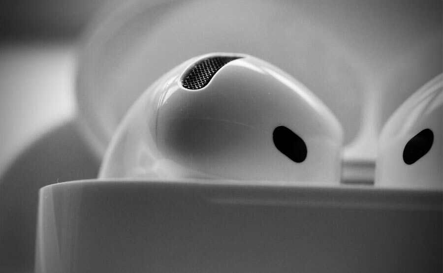 Tylko dziś słuchawki AirPods 4 z rabatem 41 proc.