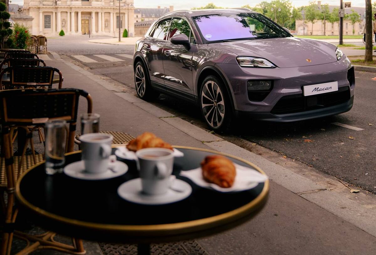 Nowe Porsche otworzysz telefonem