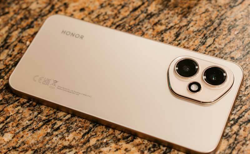 HONOR obniża ceny na święta