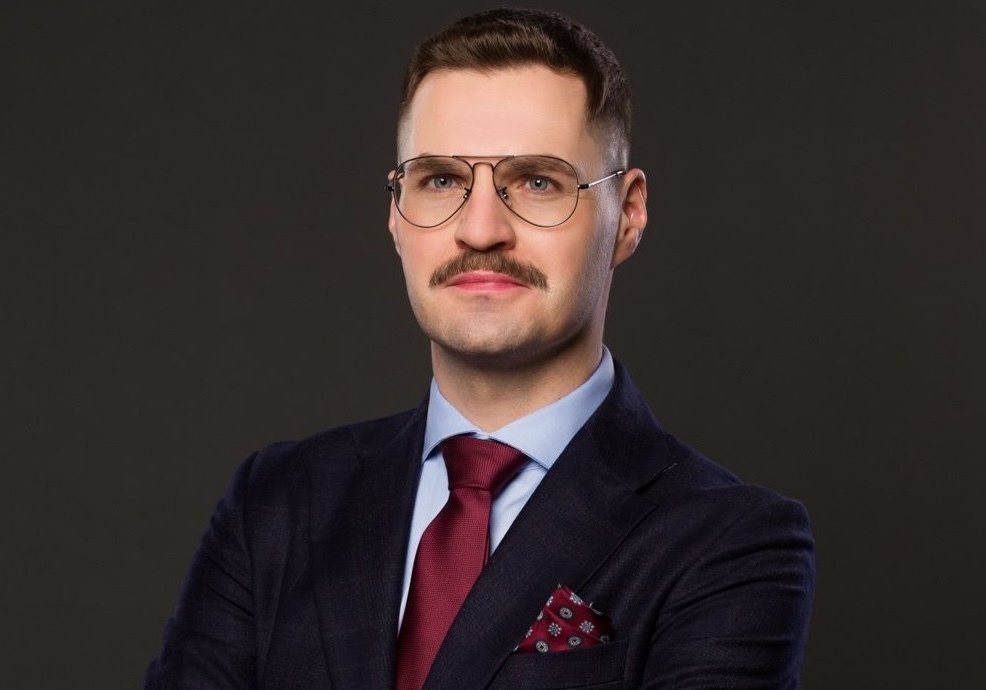 Krzysztof Olszewski po 2 latach odchodzi z Play