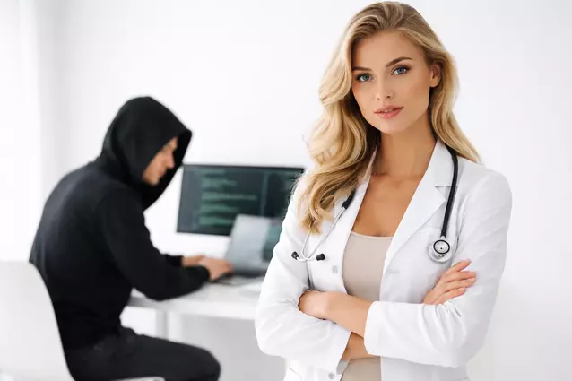 Włamywali się na konta lekarzy i wystawiali podrobione recepty