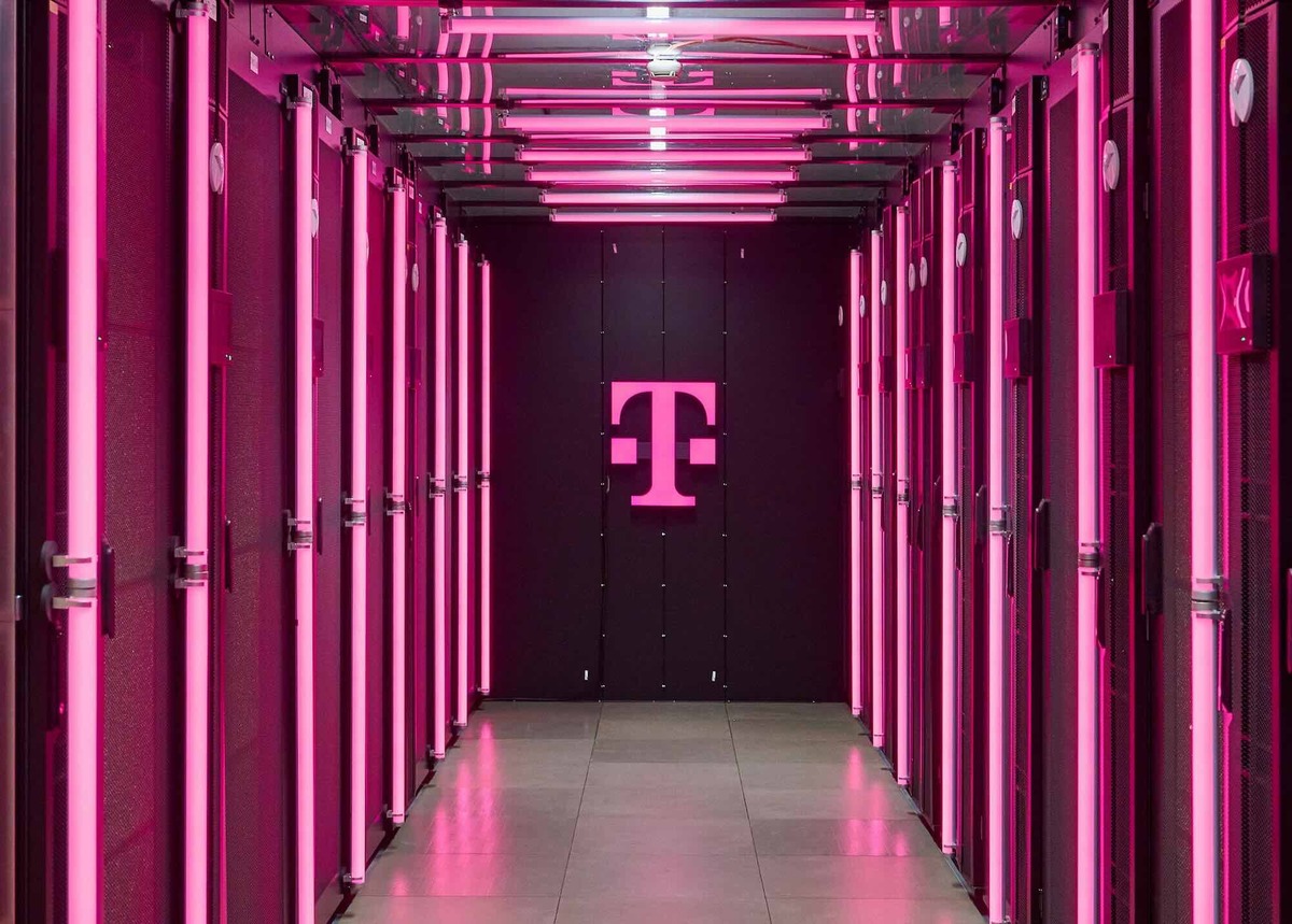Deutsche Telekom uruchomił w 6 miesięcy Fabrykę AI