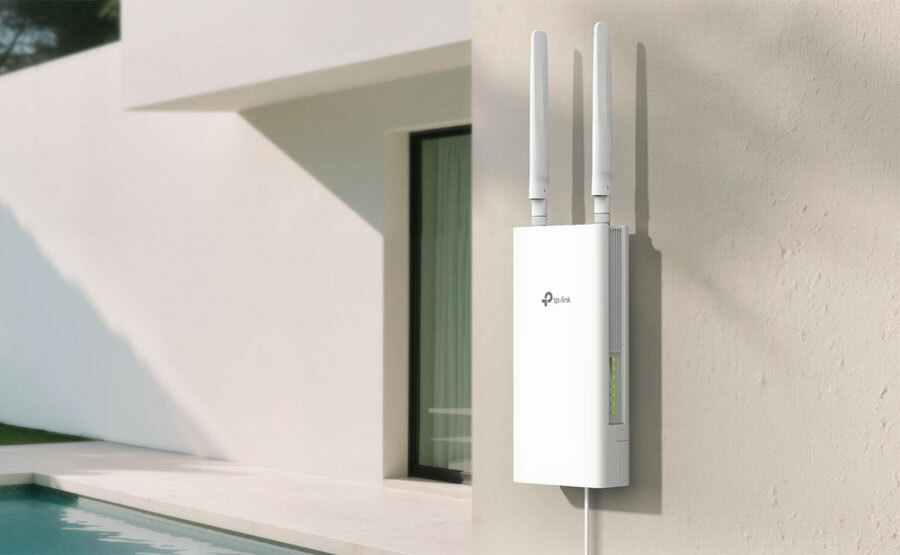 Nowy zewnętrzny router LTE z PoE i IP65 za 340 zł