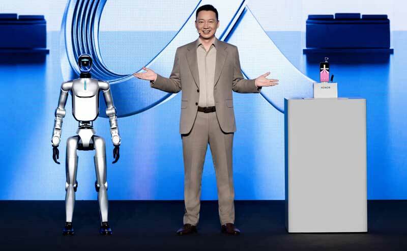 Magic V6, Robot Phone i nowy robot - HONOR prezentuje nowości na MWC 2026