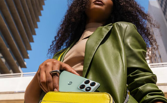 Smukła Motorola z cashbackiem 700 zł