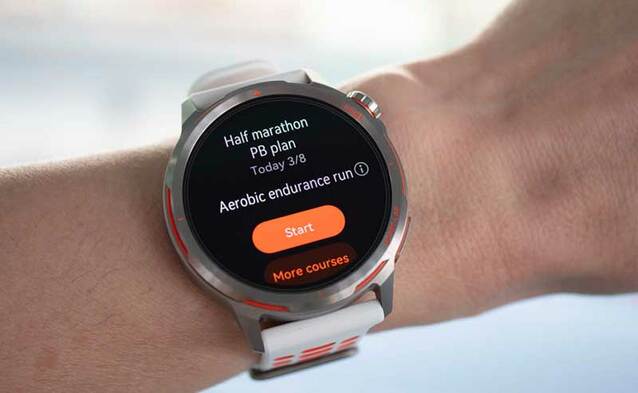 Czy zegarek sportowy pomaga w ogóle w przygotowaniach do półmaratonu?