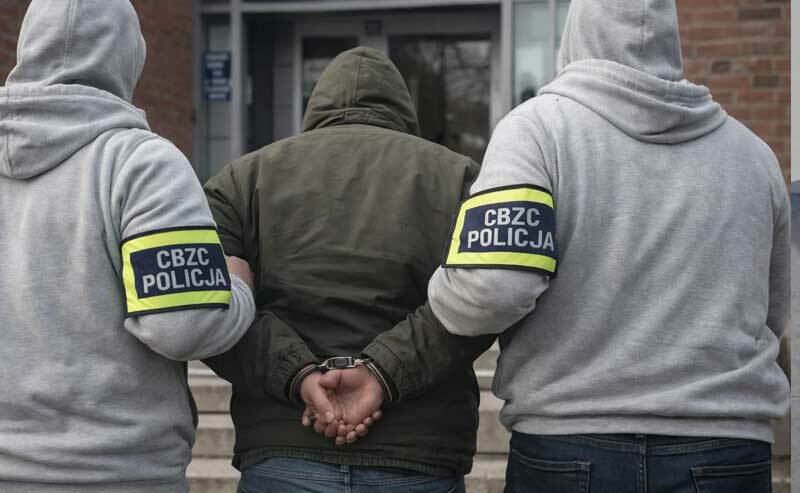 Fałszywe linki i puste konta - służby zatrzymały podejrzanych