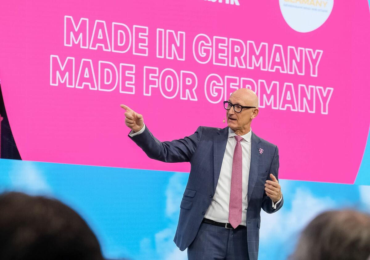Szef Deutsche Telekom proponuje zasadę: te same usługi, te same reguły 