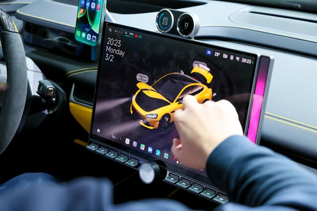 Xiaomi przejeło szefa logistyki Tesli – samochody coraz bliżej Europy