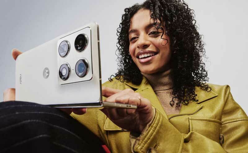 Nowy składak Motoroli w Polsce -  startuje sprzedaż i cashback