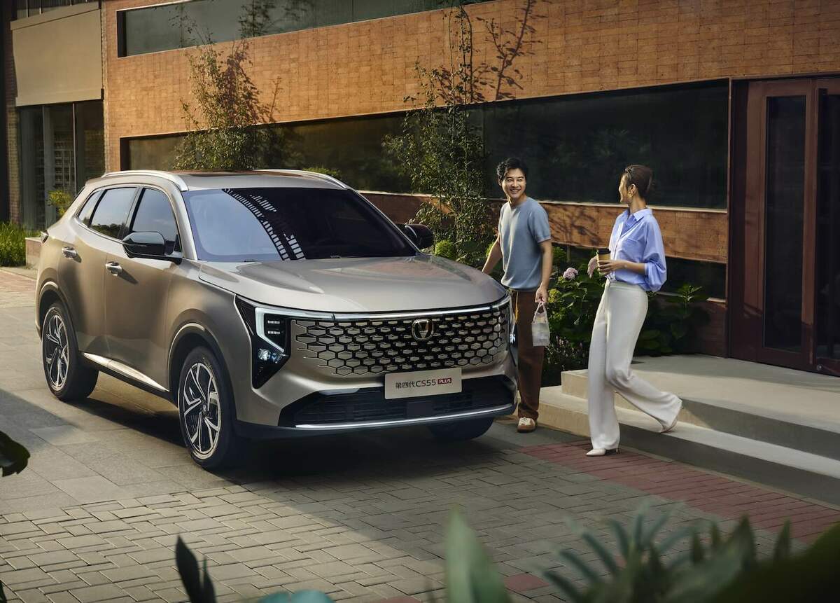 Changan oficjalnie debiutuje w Polsce - oto ceny pierwszych 4 modeli