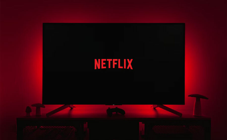 Netflix wprowadzi tańszy plan z reklamami w Polsce