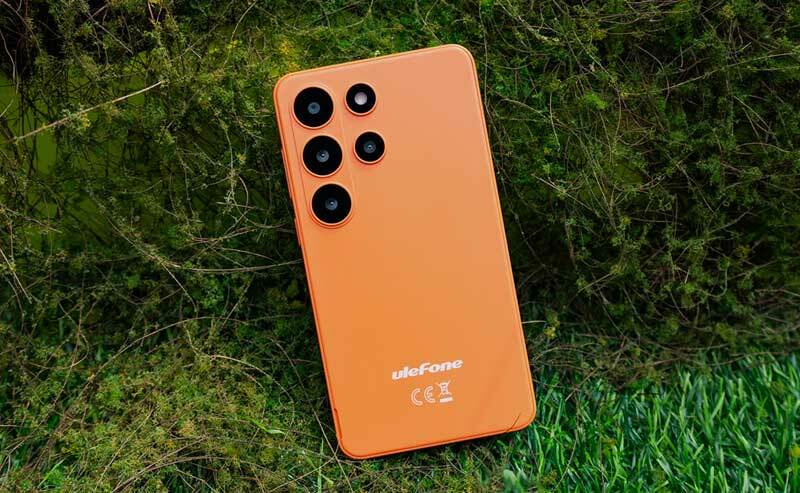 Mały smartfon za grosze - ma wymienną baterię i Androida 16