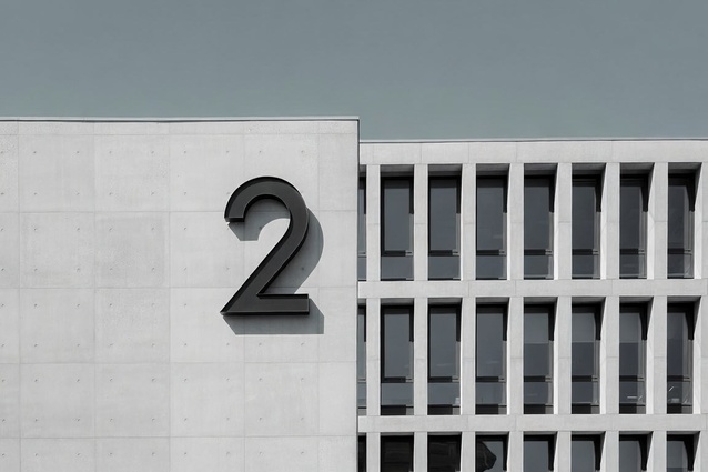 Dwóch producentów smartfonów w kryzysie radzi sobie całkiem dobrze - gorzej z resztą
