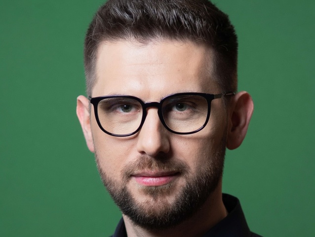 Piotr Żak zostaje na czele Grupy Polsat Plus - w Plusie odwrócony został niekorzystny trend