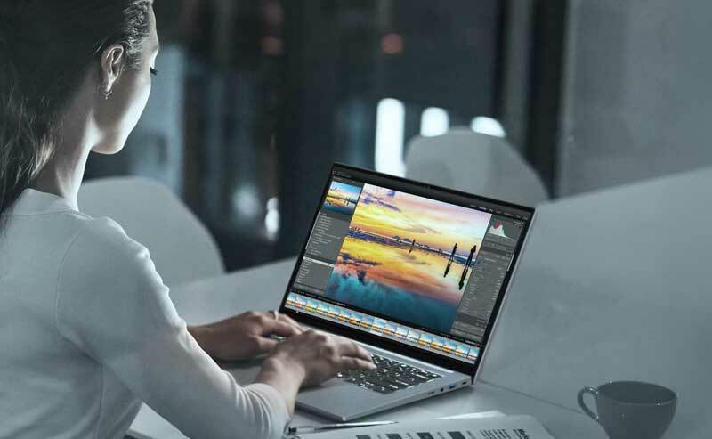 Kupujesz laptopa, dostajesz projektor