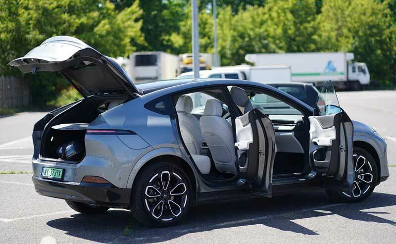 Sprawdziliśmy elektrycznego Xpeng G6 Long Range Pro 296 KM – niesamowity luksus w atrakcyjnej cenie