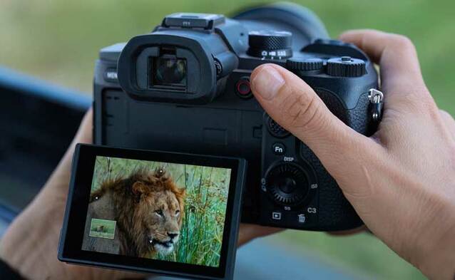 Sony RX10 V oficjalnie - legendarny superzoom wraca po latach z AI, 4K 120p i znacznie szybszym autofokusem
