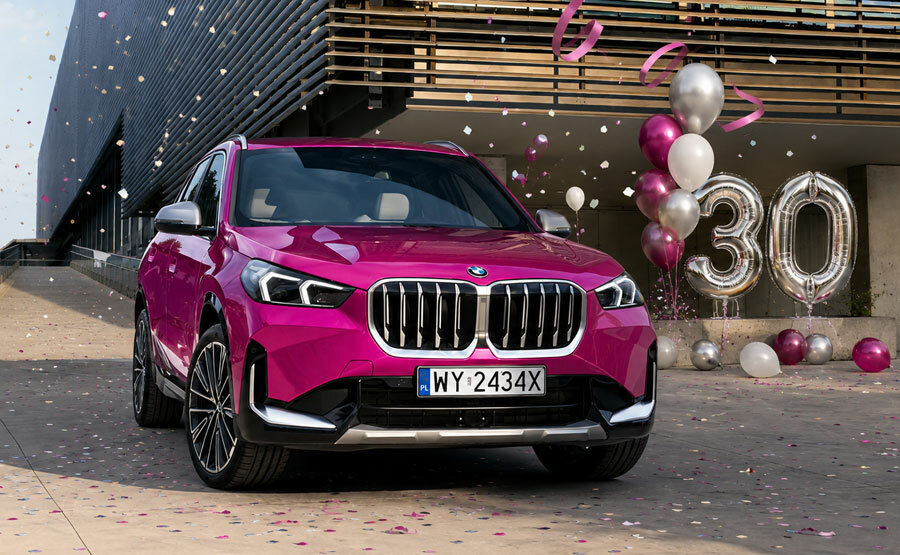 T-Mobile rozdaje BMW, smartfony i wycieczki