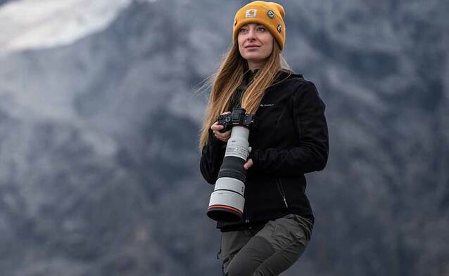 Sony pokazuje dwa superteleobiektywy G Master 400 i 600 mm, które ważą mniej niż kilogram