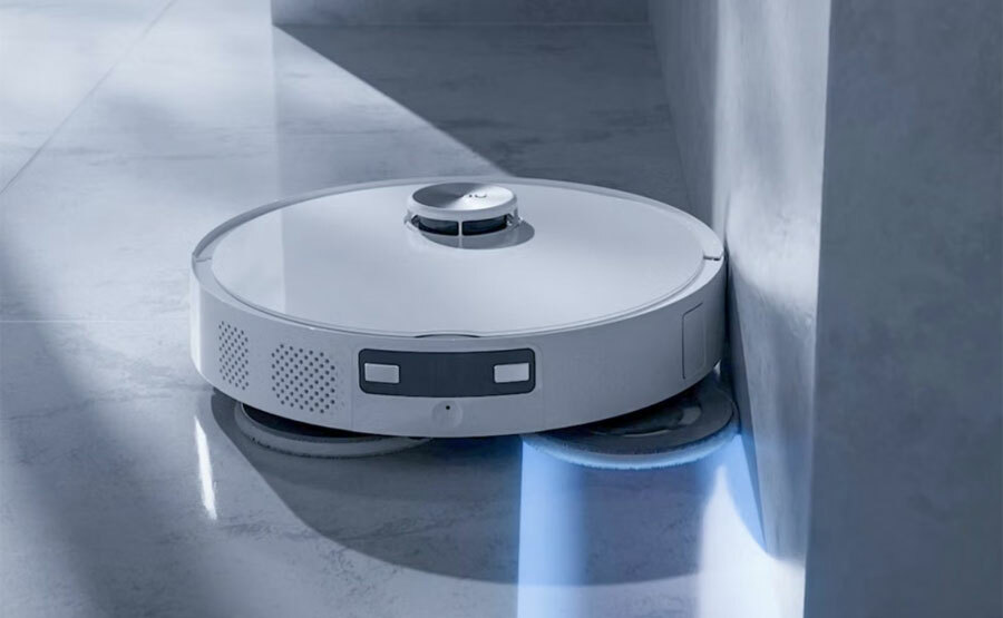 Robot sprzątający ze stacją i dużym zestawem akcesoriów w promocyjnej cenie