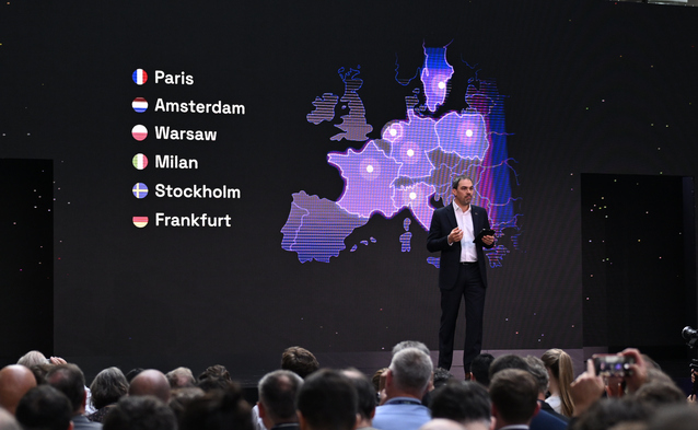 Właściciel PLAY marzy o pozycji lidera w chmurze i AI w Europie