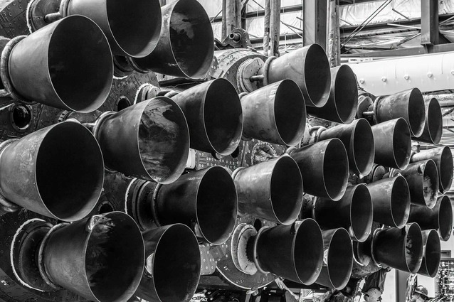 Musk chce zbudować operatora komórkowego - podobno już negocjuje z właścicielami masztów