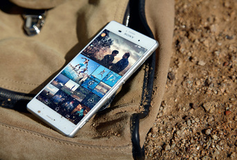Etui z ikonami kina dla posiadaczy smartfonów Sony Xperia