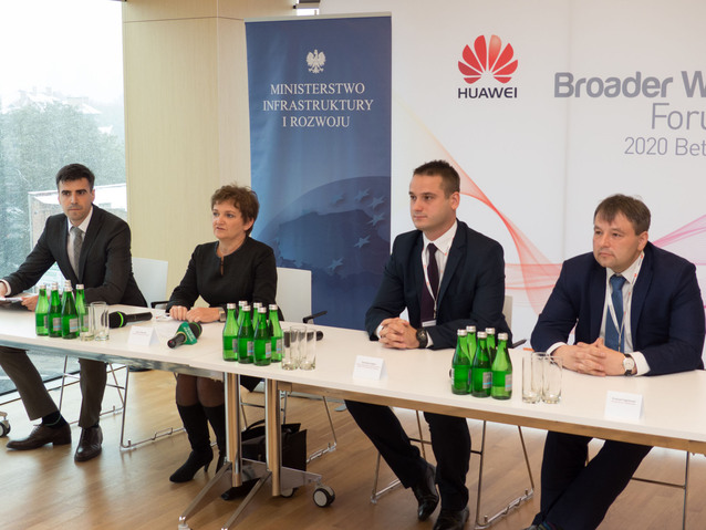 Huawei Broader Way Forum 2015