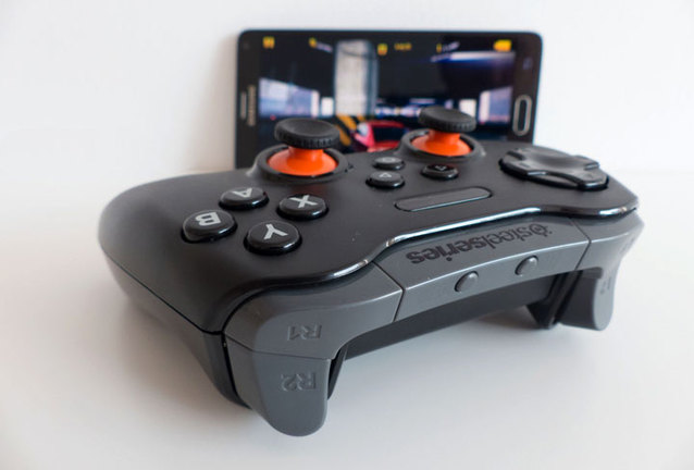 SteelSeries Stratus XL