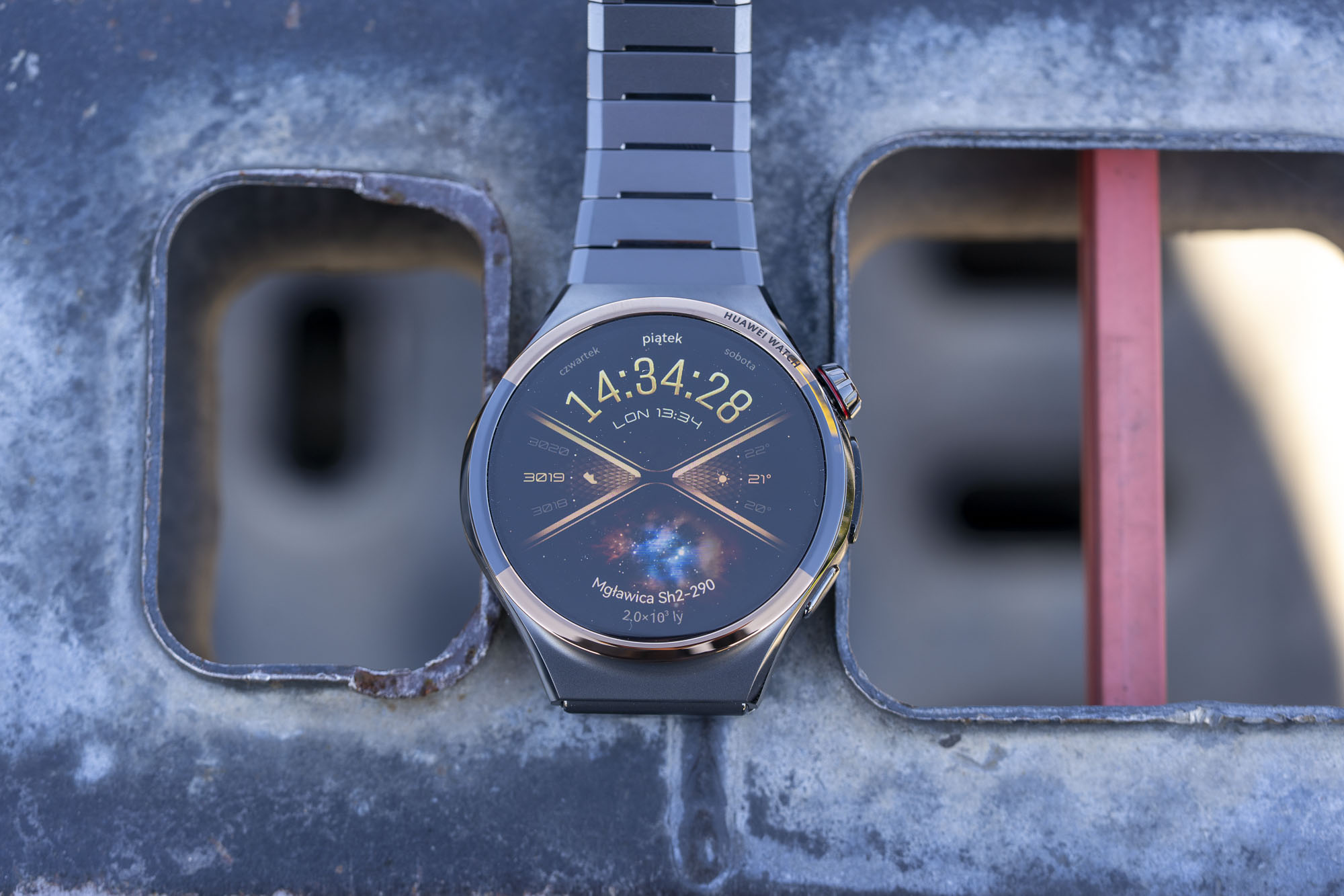 Smartfon coraz mniej potrzebny – sprawdziliśmy najnowszy zegarek HUAWEI WATCH 6