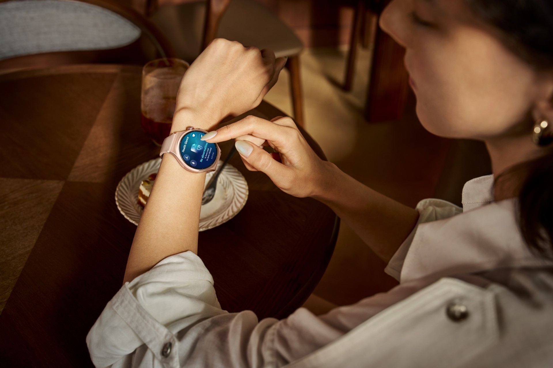 Huawei WATCH 6 trafia do Polski - na start z rabatem