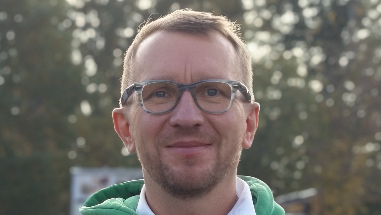 vivo X500 Pro Max - zdjęcie 1 (crop 100%)