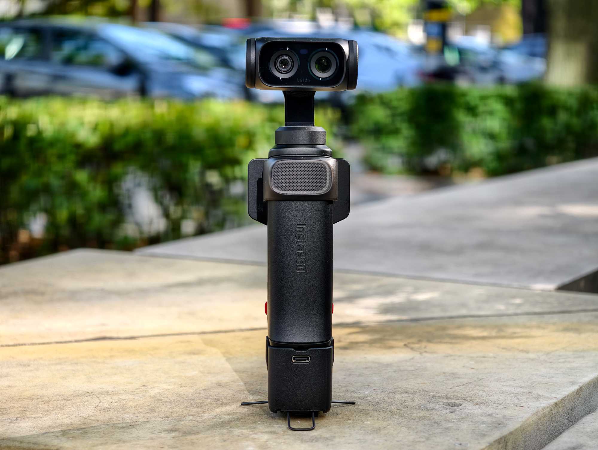 Test Insta360 Luna Ultra – to kamera z dwoma obiektywami i wbudowanym gimbalem