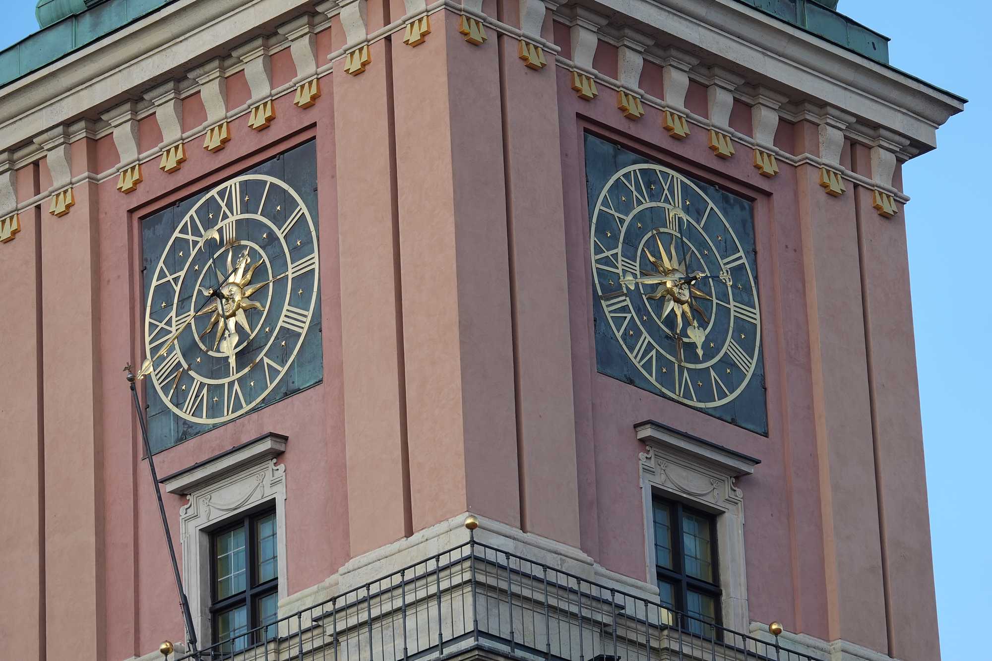 Porównaliśmy najbardziej zaawansowany aparat kompaktowy Sony z najlepszym smartfonem fotograficznym