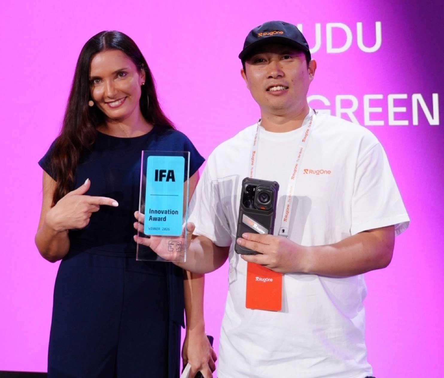 Ten smartfon ma odpinaną kamerę - nietypowa premiera na IFA