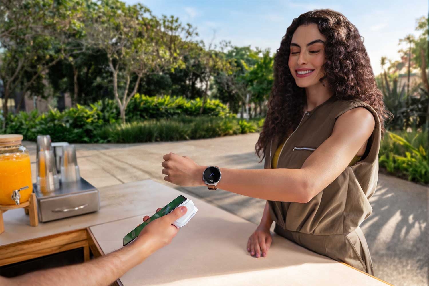 Motorola ma nowy smartwatch z eSIM - znamy cenę w Polsce