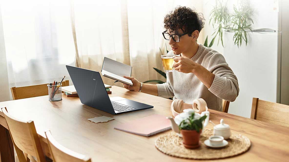 Nowe laptopy Acera - ultralekki model i konstrukcja łatwiejsza do naprawy