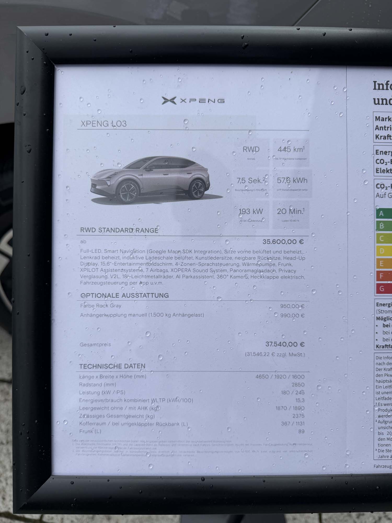 Na IFA zobaczyliśmy XPENG-a L03 – to wypasiony elektryk za 35 600 euro