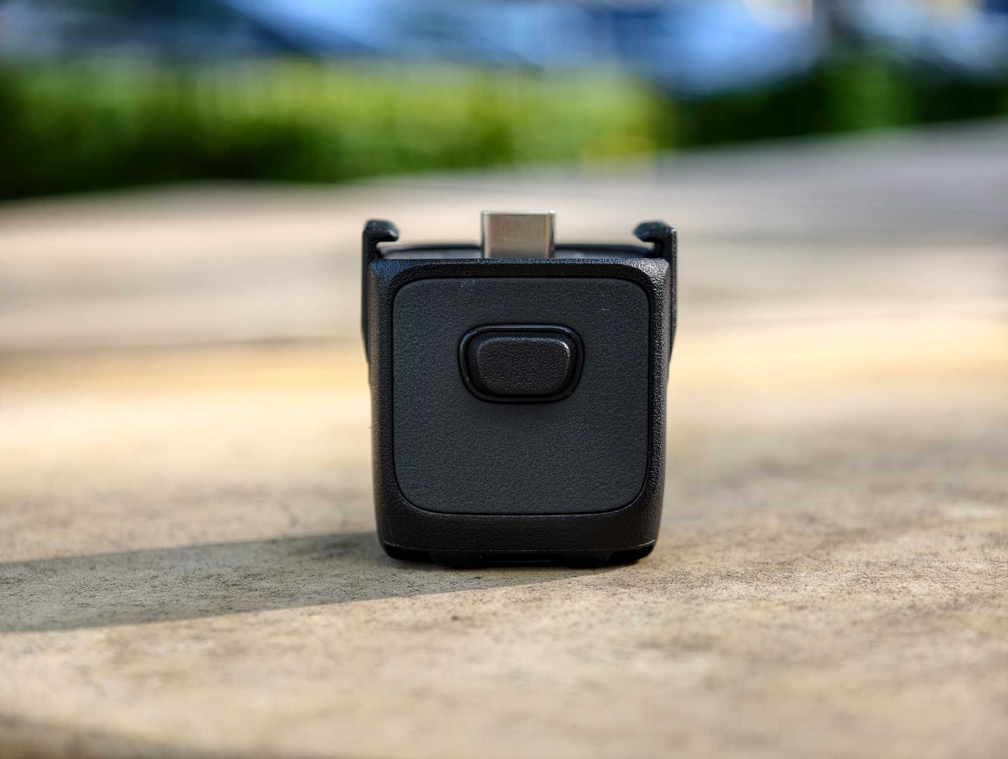 Test Insta360 Luna Ultra – to kamera z dwoma obiektywami i wbudowanym gimbalem