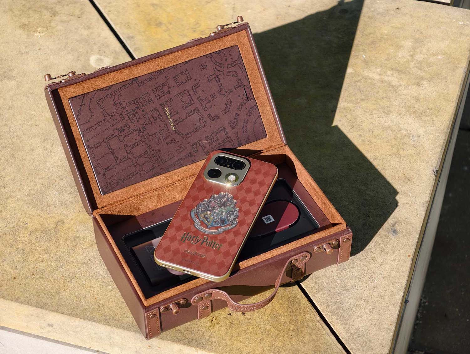 realme Harry Potter Edition już w Polsce - tyle kosztują smartfon i słuchawki