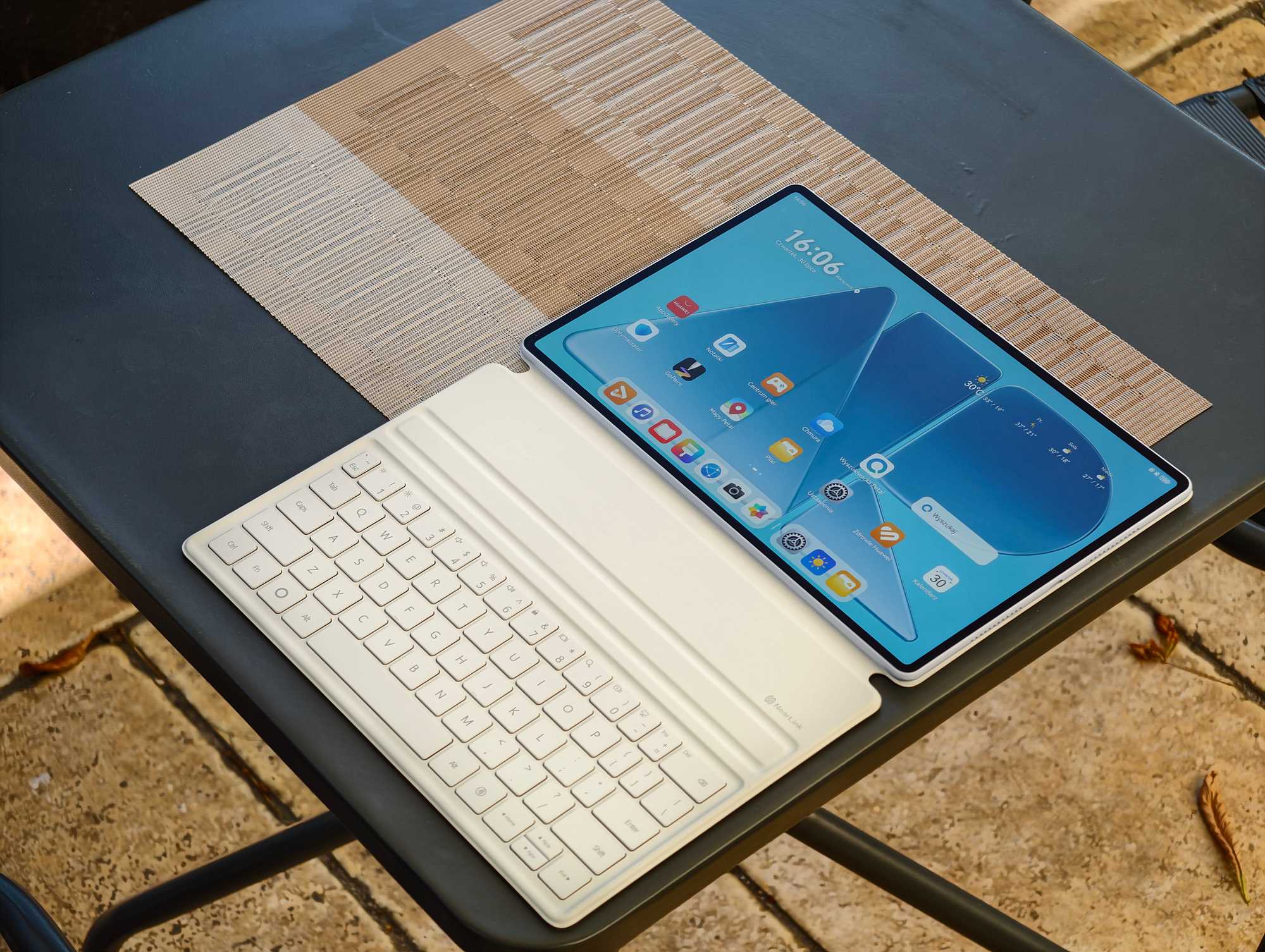 Sprawdziliśmy, czy warto wymienić 5-letni tablet na nowy